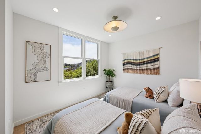 136 Winfield Street, San Francisco, CA 94110