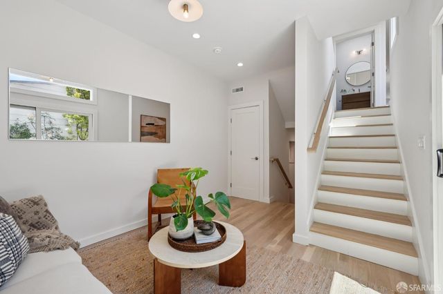 136 Winfield Street, San Francisco, CA 94110