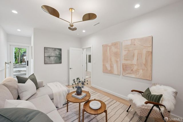 136 Winfield Street, San Francisco, CA 94110
