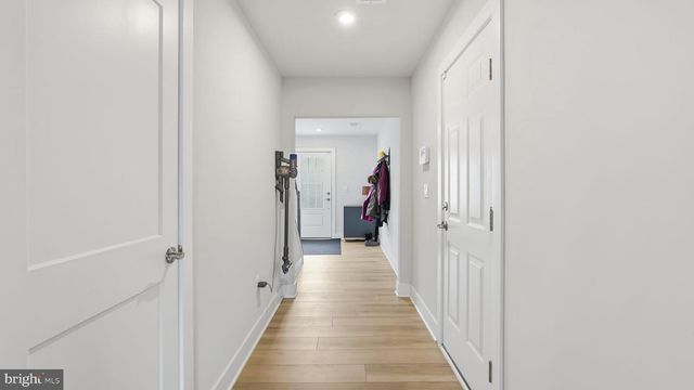 10511 HINTON WAY, Manassas, VA 20112