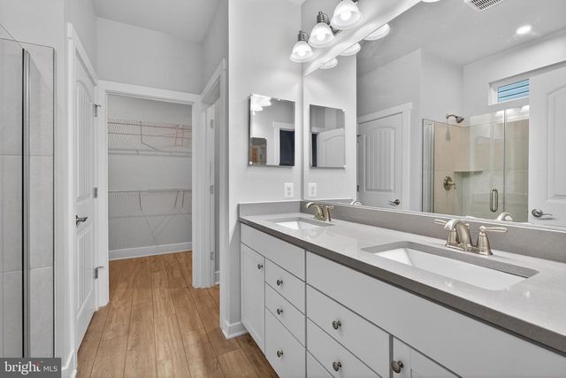 219 BROADWATER DR, Chester, MD 21619