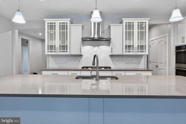 219 BROADWATER DR, Chester, MD 21619