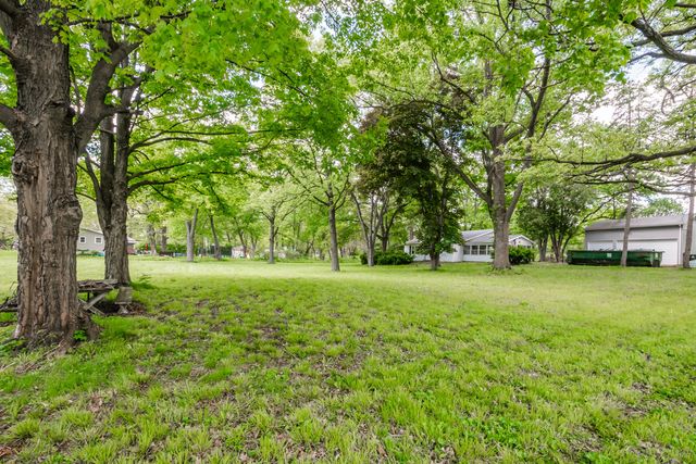 5627 W Laurel Lane, Monee, IL 60449