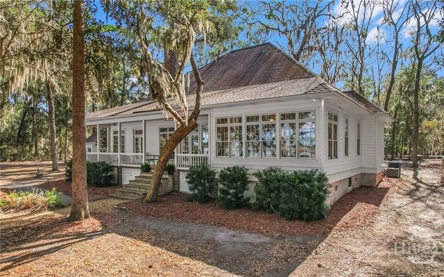 1775 Delegal Road, Townsend, GA 31331