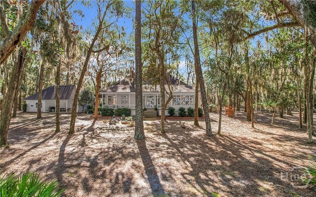 1775 Delegal Road, Townsend, GA 31331