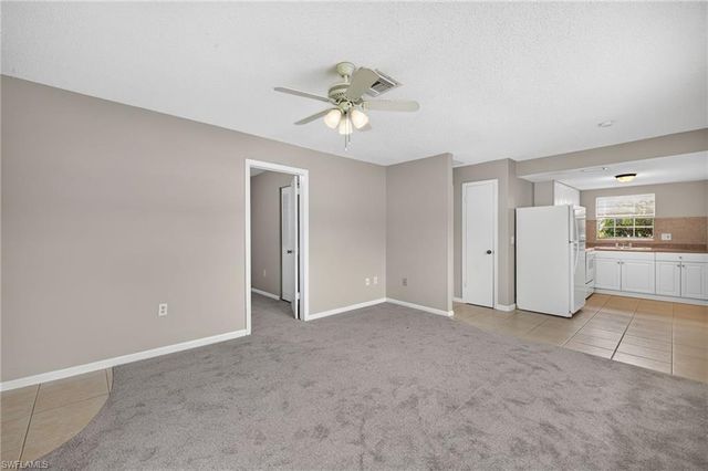 825 Courtington LN 2, Fort Myers, FL 33919