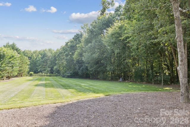2900 Cutter Court, Waxhaw, NC 28173