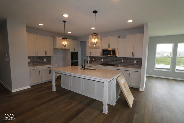9935 Redwood Peak Lane, Indianapolis, IN 46259