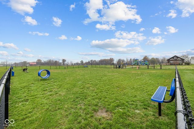 9935 Redwood Peak Lane, Indianapolis, IN 46259