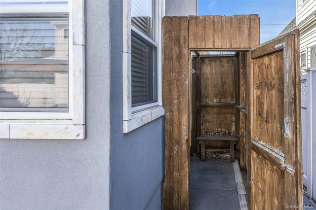 2108 Bay Boulevard, Atlantic Beach, NY 11509