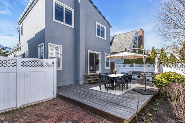 2108 Bay Boulevard, Atlantic Beach, NY 11509