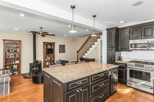 2108 Bay Boulevard, Atlantic Beach, NY 11509