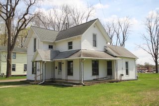 304 E Prairie Street, Vicksburg Vllg, MI 49097