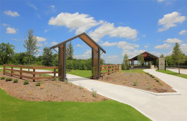 8616 Bur Oak Drive, Justin, TX 76247