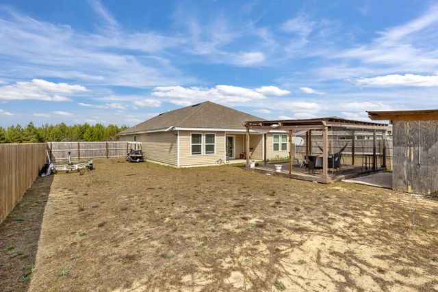 434 Graysen Lane, Defuniak Springs, FL 32435