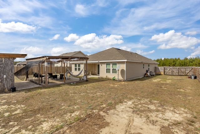 434 Graysen Lane, Defuniak Springs, FL 32435