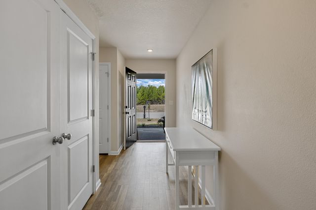 434 Graysen Lane, Defuniak Springs, FL 32435