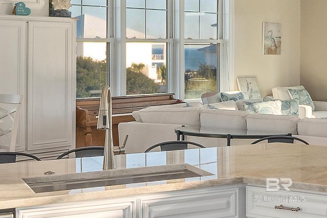 7381 Kiva Way, Gulf Shores, AL 36542