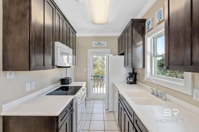 7381 Kiva Way, Gulf Shores, AL 36542