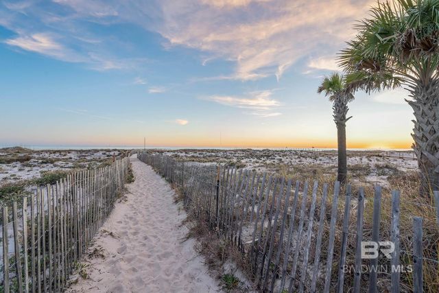 7381 Kiva Way, Gulf Shores, AL 36542