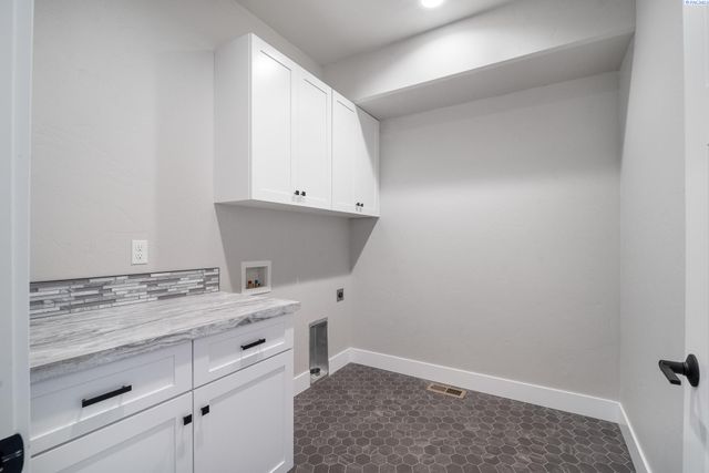 1120 Overlook Dr, Pullman, WA 99163