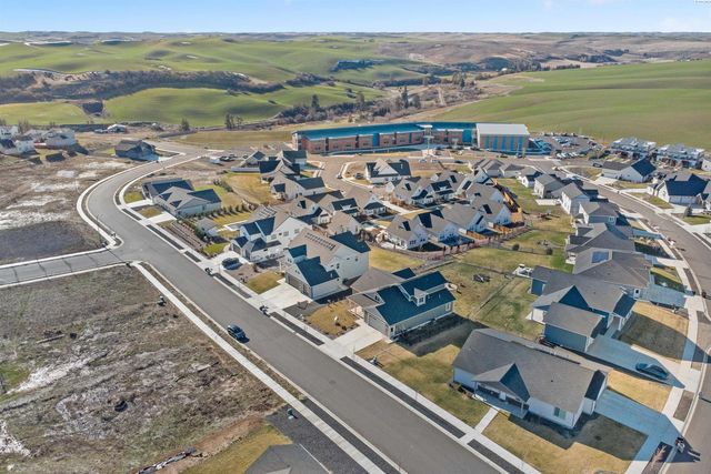 1120 Overlook Dr, Pullman, WA 99163