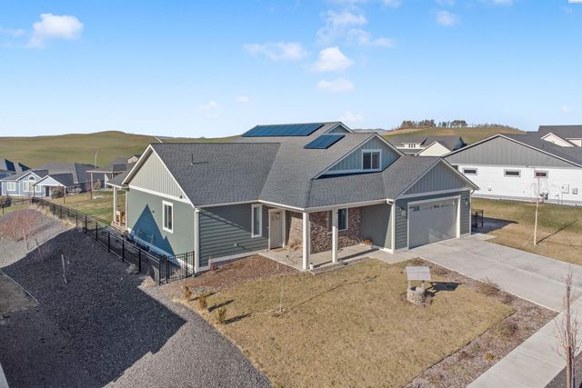 1120 Overlook Dr, Pullman, WA 99163