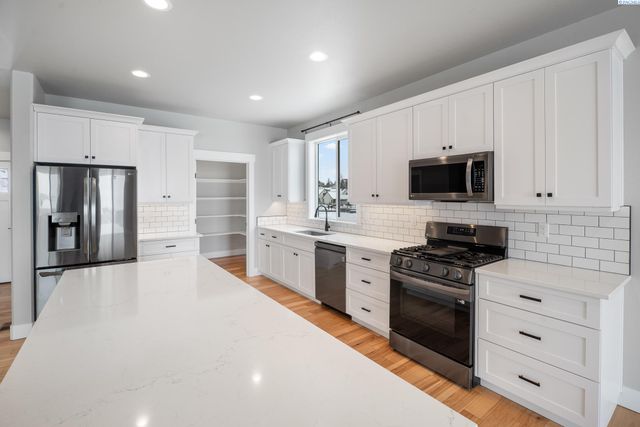 1120 Overlook Dr, Pullman, WA 99163