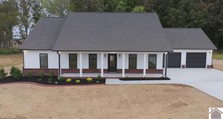 110 Union Dr, Mayfield, KY 42066