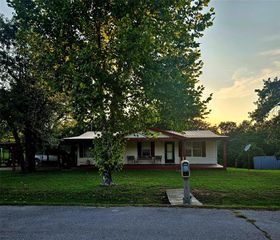 6345 Futurity Drive, Harrah, OK 73045