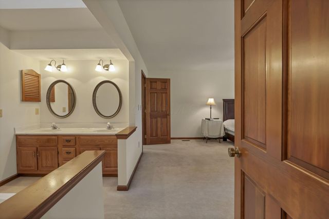 8029 Ashland Court NW, Canal Winchester, OH 43110
