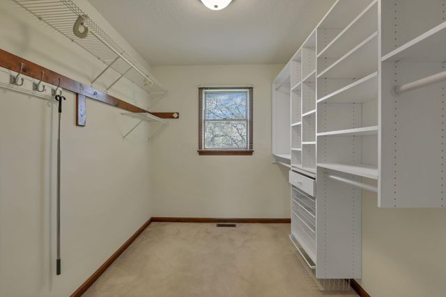 8029 Ashland Court NW, Canal Winchester, OH 43110