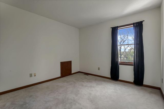 8029 Ashland Court NW, Canal Winchester, OH 43110