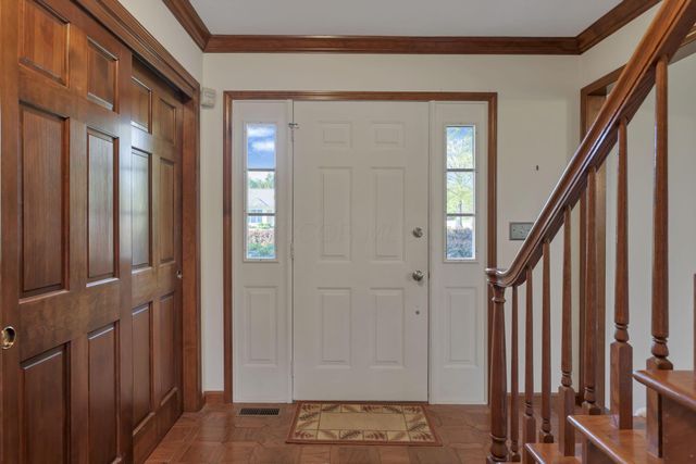 8029 Ashland Court NW, Canal Winchester, OH 43110