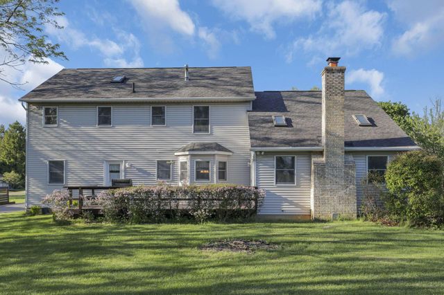 8029 Ashland Court NW, Canal Winchester, OH 43110