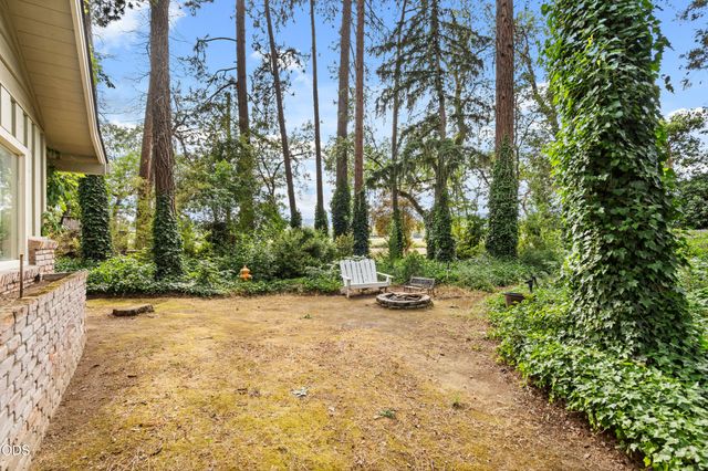 158 Renault Avenue, Medford, OR 97501