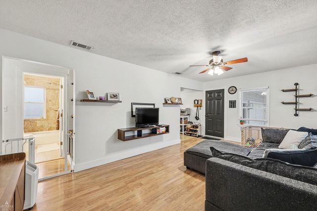 46822 Huling Street, Shelby Twp, MI 48317