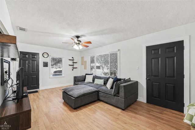 46822 Huling Street, Shelby Twp, MI 48317