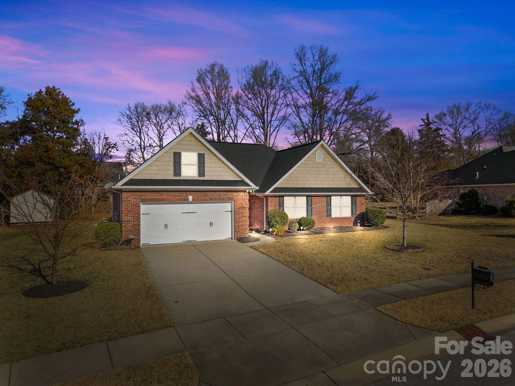 855 Juanita Drive SW, Concord, NC 28027