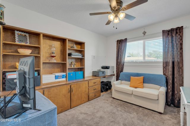 400 Perth Court, El Paso, TX 79922