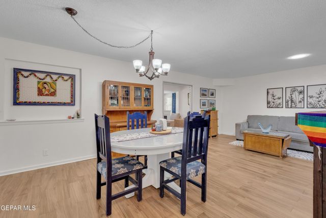 400 Perth Court, El Paso, TX 79922