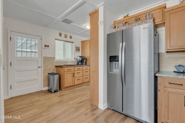 400 Perth Court, El Paso, TX 79922