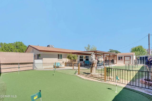 400 Perth Court, El Paso, TX 79922