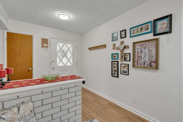 400 Perth Court, El Paso, TX 79922