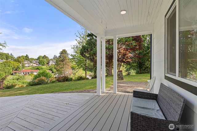 315 Pine Street, South Bend, WA 98586