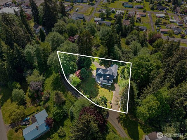 315 Pine Street, South Bend, WA 98586