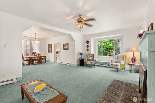 315 Pine Street, South Bend, WA 98586