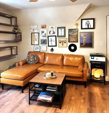 615 Washington Street 2, West Dundee, IL 60118