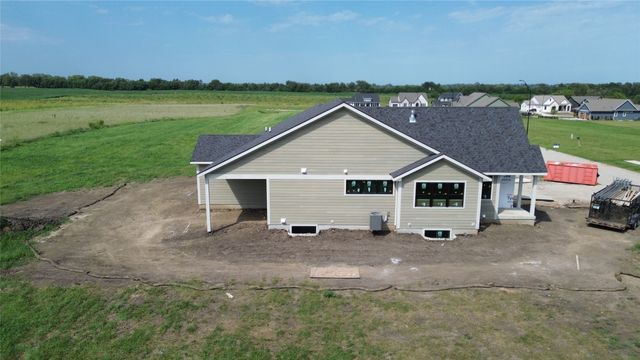 325 N 39th Street, Cumming, IA 50061