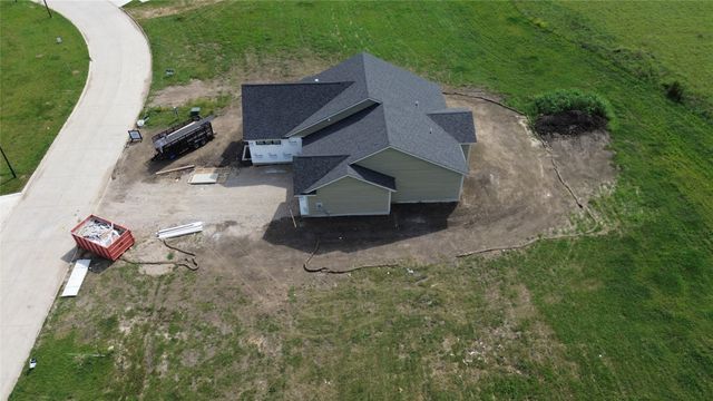 325 N 39th Street, Cumming, IA 50061